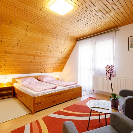 Apartman Emi By Interhome Badacsonytomaj