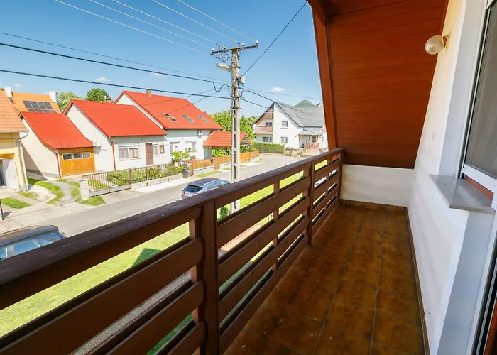 Semesterbostad Emi By Interhome